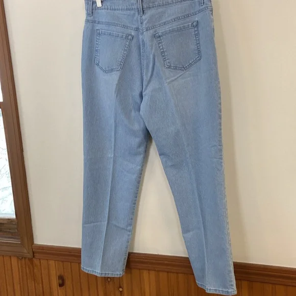 Women’s Gloria Vanderbilt Amanda Jeans Size 16 Short Light Blue White Pinstripe - Picture 4 of 6